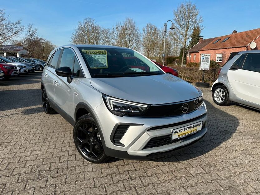 Opel Crossland (X) 2.814 km 17.950 € Leer- Bingum 26789