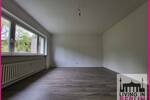 Frisch renovierte Familien-Wohnung im Grünen!