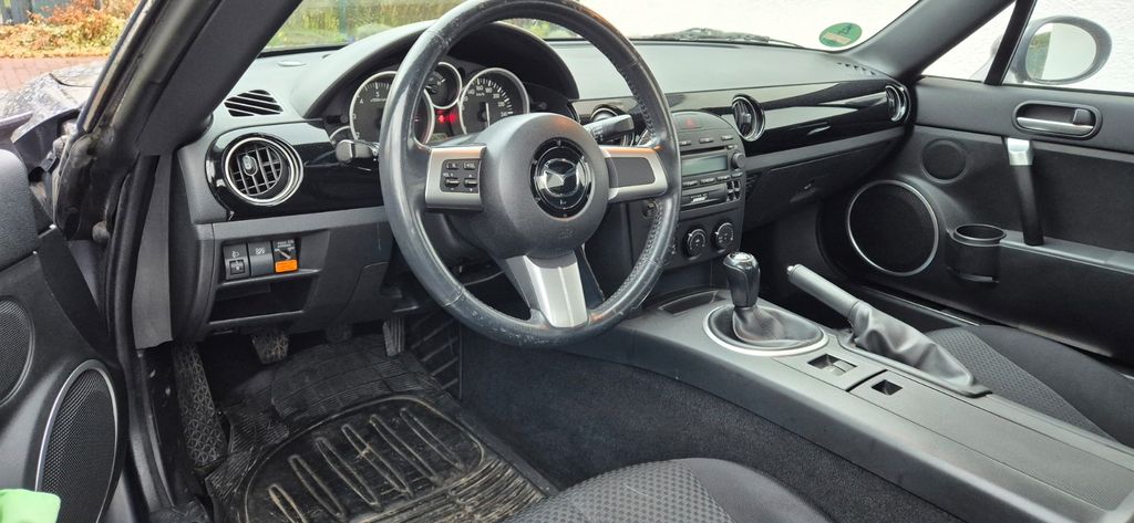 Mazda MX-5 99.300 km 10.590 &euro; Hessisch Oldendorf 31840