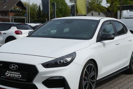 Hyundai i30 16.900 km 23.590 &euro; Oberhausen 46147