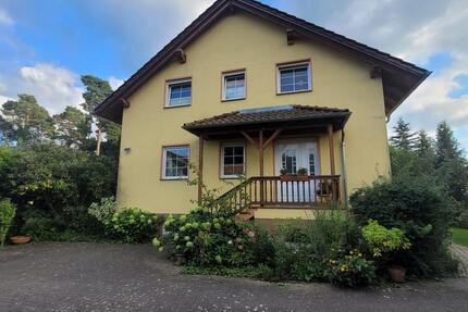 3.5 Zimmer-Wohnung (Hochparterre) oder ganzes Haus 3.5 zimmer