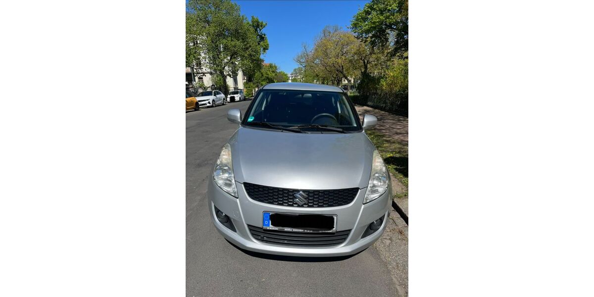 Suzuki Swift 145.000 km 4.590 &euro; Dresden 01277