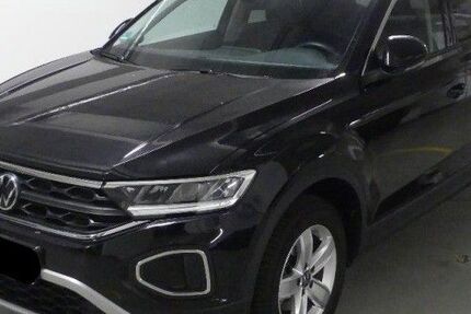 VW T-Roc 5.934 km 25.000 &euro; Hennef 53773