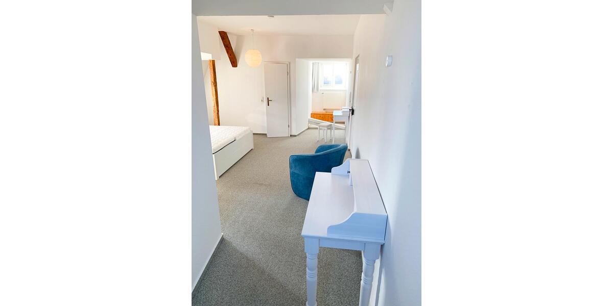 Dachgeschoßwohnung Halle (Saale) - 3 Zimmer, 75 m&sup2;, 1.190&euro; | Angebot:26008357
