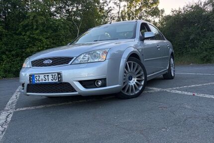 Ford Mondeo 226.000 km 3.500 &euro; Salzgitter 38259