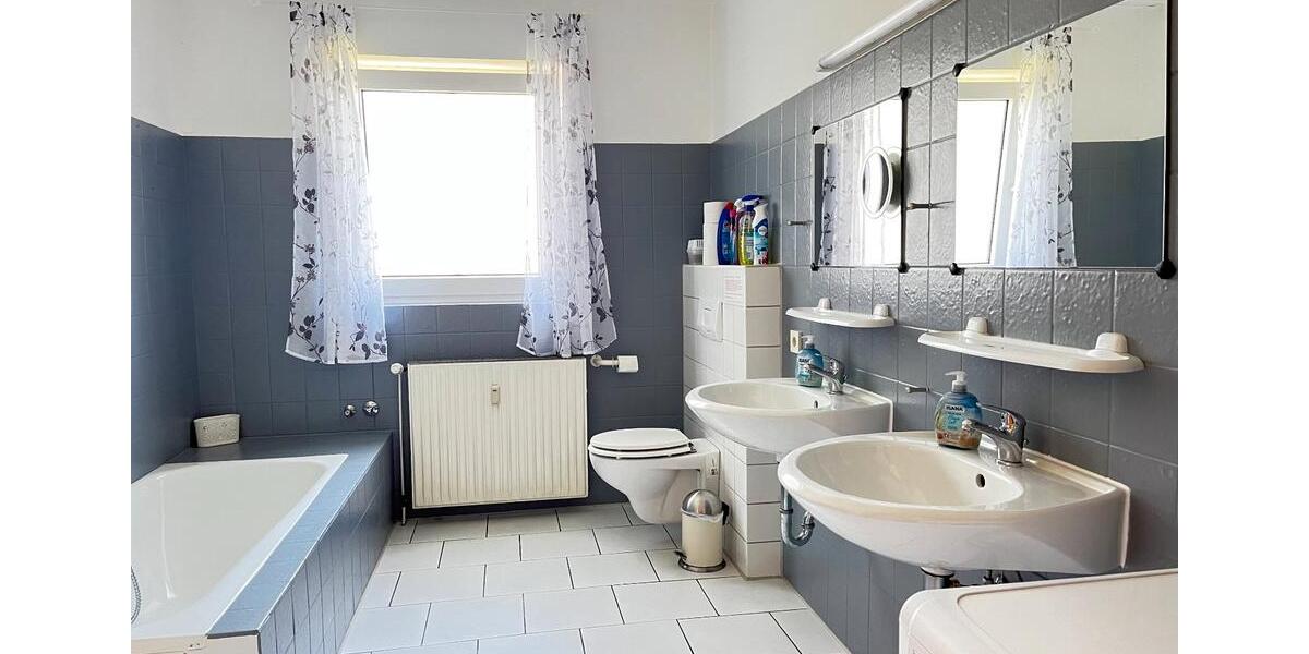 Einfamilienhaus Bülkau - 11 Zimmer, 224 m&sup2;, 289.000&euro; | Angebot:27079144