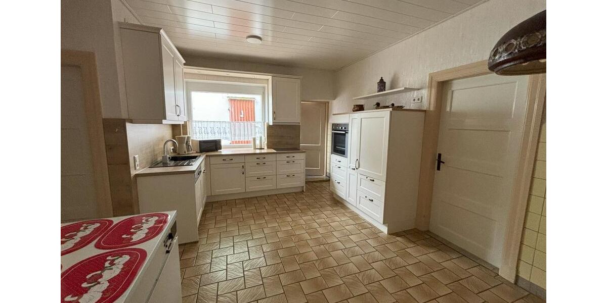 Bauernhaus, Landhaus Havetoft - 8.5 Zimmer, 279 m&sup2;, 375.000&euro; | Angebot:26988971