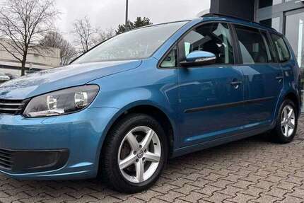 VW Touran 103.400 km 11.990 &euro; Remscheid 42855