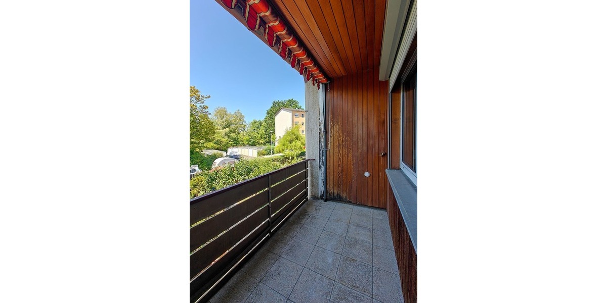 Reihenendhaus mit PKW Stellplatz in Orschel-Hagen - Reihenendhaus Reutlingen Orschel-Hagen | Angebot:27130740