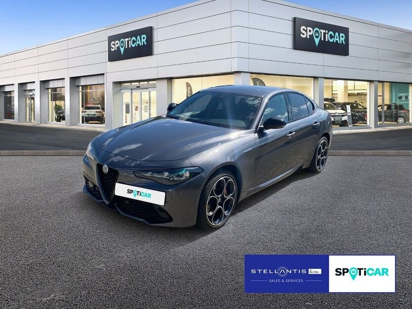 Alfa Romeo Giulia 18.000 km 38.650 € Essen 45143