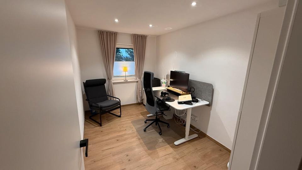Etagenwohnung Oelsnitz (Erzgebirge) - 3 Zimmer, 68 m&sup2;, 165.000&euro; | Angebot:24370434
