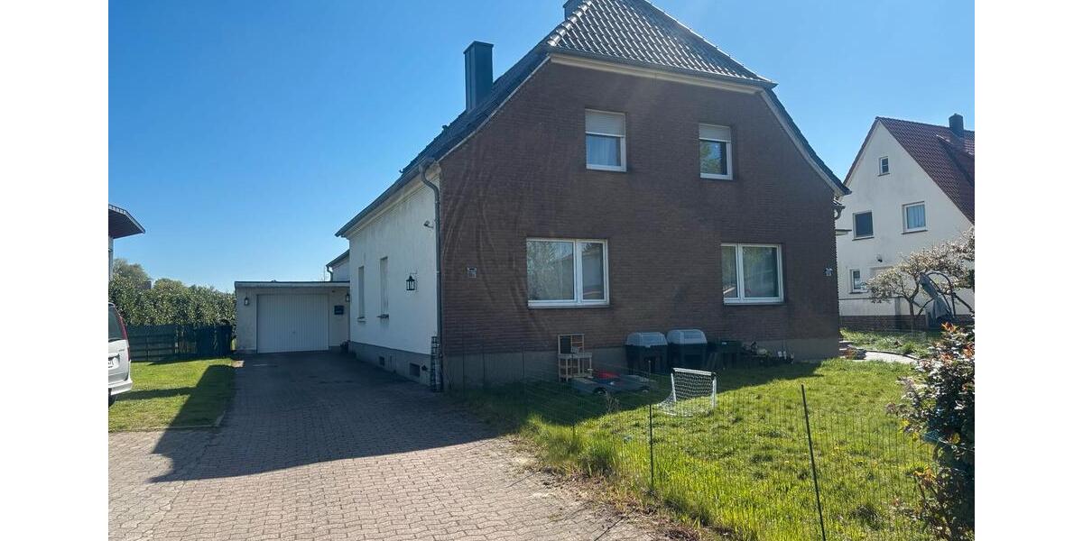 Etagenwohnung Preußisch Oldendorf - 5 Zimmer, 123 m&sup2;, 1.100&euro; | Angebot:26411549