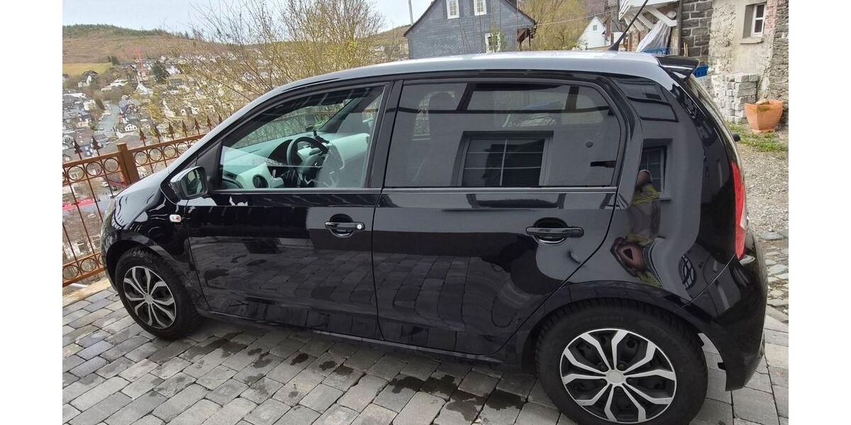 Seat Mii 70.402 km 12.000 &euro; Erpel 53579