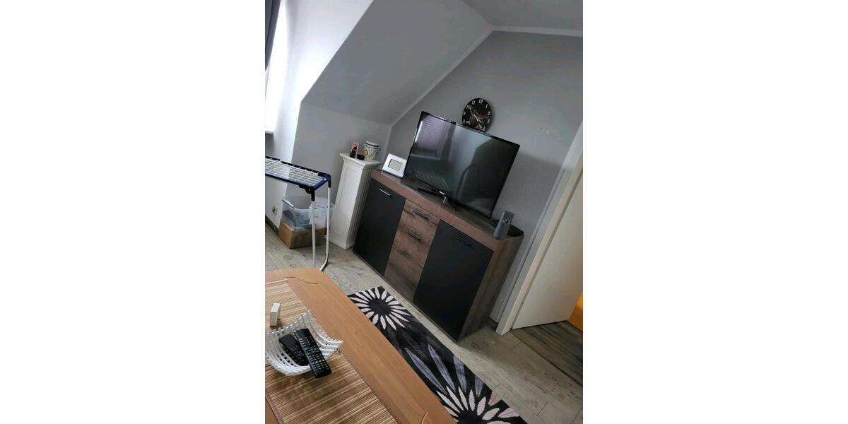 Dachgeschoßwohnung Brunsbüttel - 2 Zimmer, 50 m&sup2;, 460&euro; | Angebot:25029126