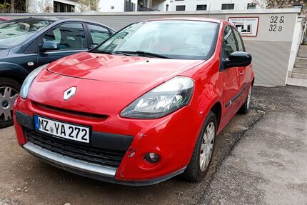 Renault Clio 176.530 km 1.400 &euro; Mainz 55130