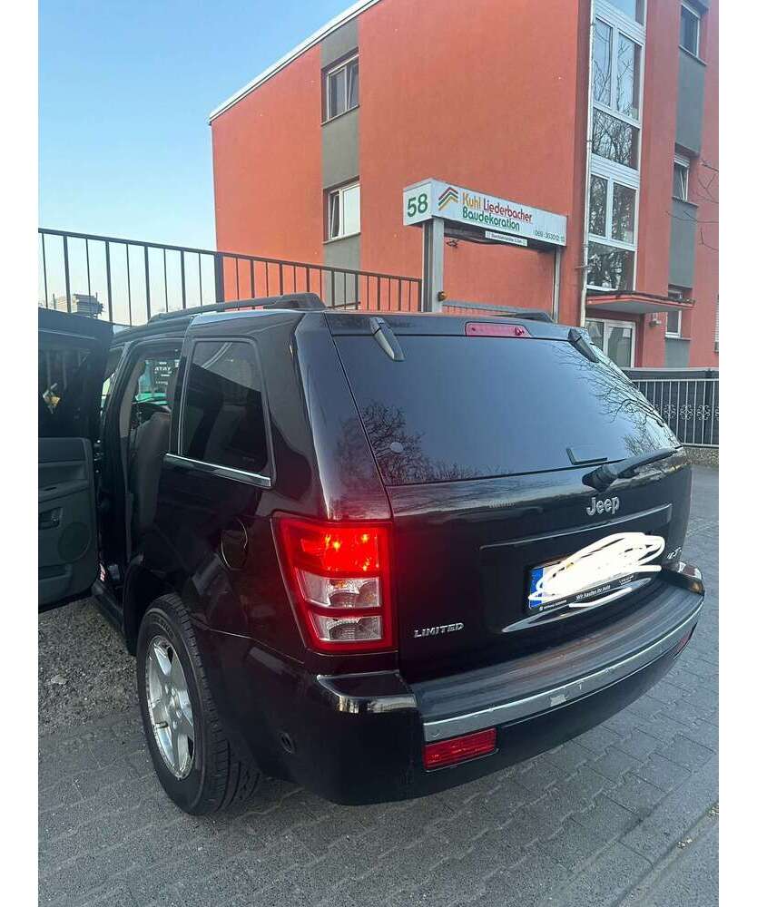 Grand Cherokee