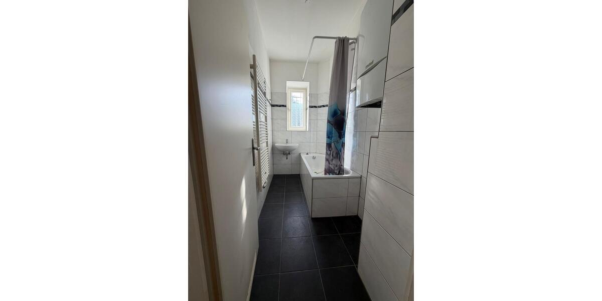 Erdgeschoßwohnung Gelsenkirchen Gelsenkirchen-West - 2.5 Zimmer, 75 m&sup2;, 750&euro; | Angebot:25511498