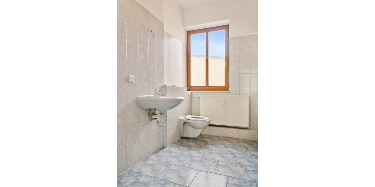 Etagenwohnung Neustadt - 2 Zimmer, 57 m&sup2;, 342&euro; | Angebot:25995805