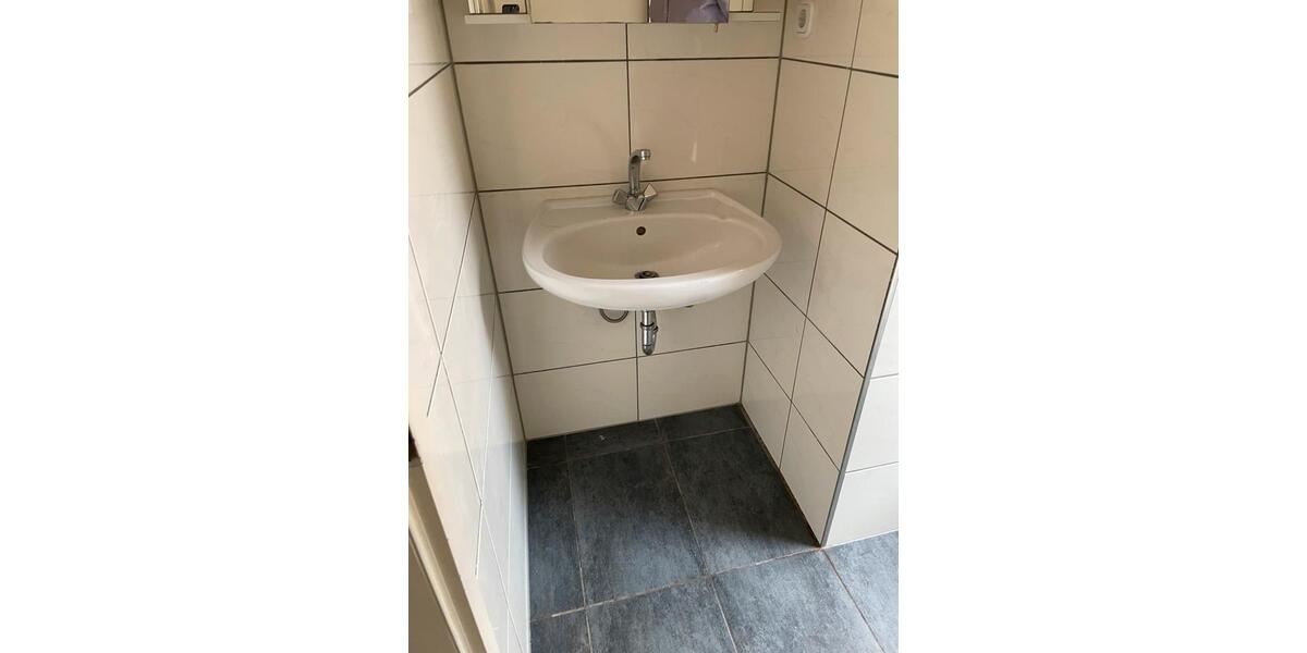 Dachgeschoßwohnung Bochum Bochum-Südwest - 4 Zimmer, 70 m&sup2;, 750&euro; | Angebot:25999469