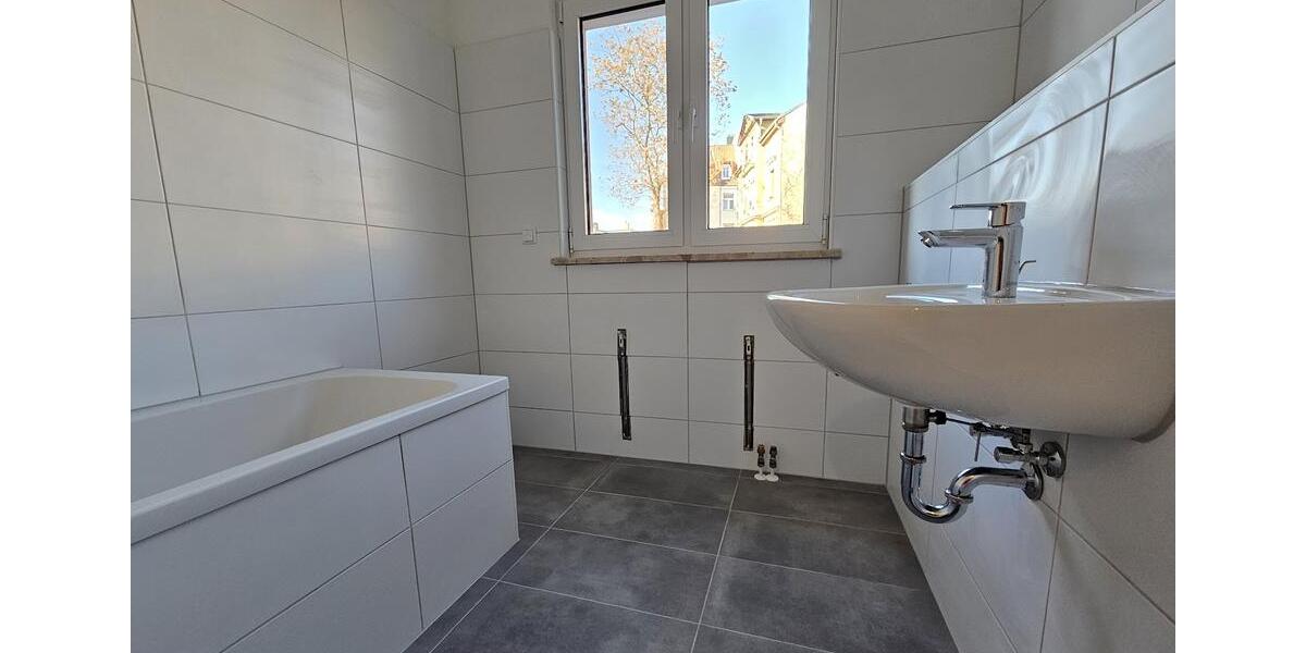 Erdgeschoßwohnung Halle (Saale) Am Wasserturm/Thaerviertel - 1 Zimmer, 45 m&sup2;, 357&euro; | Angebot:23817010