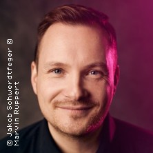 Jakob Schwerdtfeger - Punkt, Punkt, Komma, Strich, fertig ist die Kunstgeschicht 17.01.2027 Stummsche Reithalle
