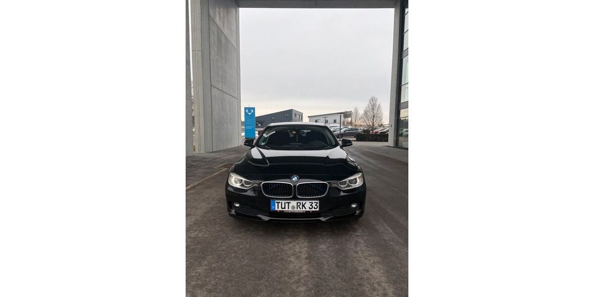 BMW 320 262.000 km 7.799 &euro; Neuhausen Ob Eck 78579