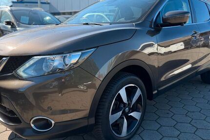 Nissan Qashqai 176.200 km 9.790 &euro; Elmshorn 25335