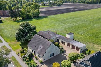 Wohnhaus - Werkstatt - Grünland in schöner Außenbereichslage 4 zimmer