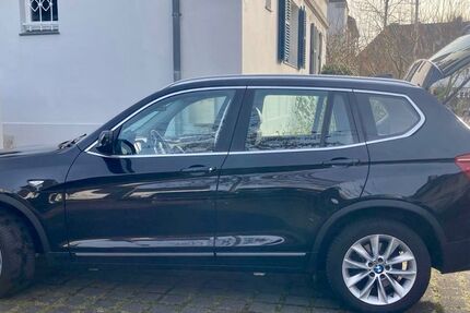 BMW X3 192.000 km 12.800 &euro; Aachen 52066