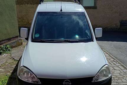 Opel Combo 134.630 km 3.550 &euro; eisenheim 97247