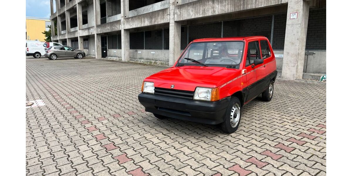 Seat Marbella 58.809 km 4.499 &euro; Hanau 63457