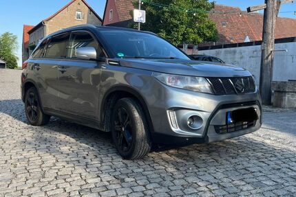 Suzuki Vitara 137.000 km 11.390 &euro; Rödelsee 97348