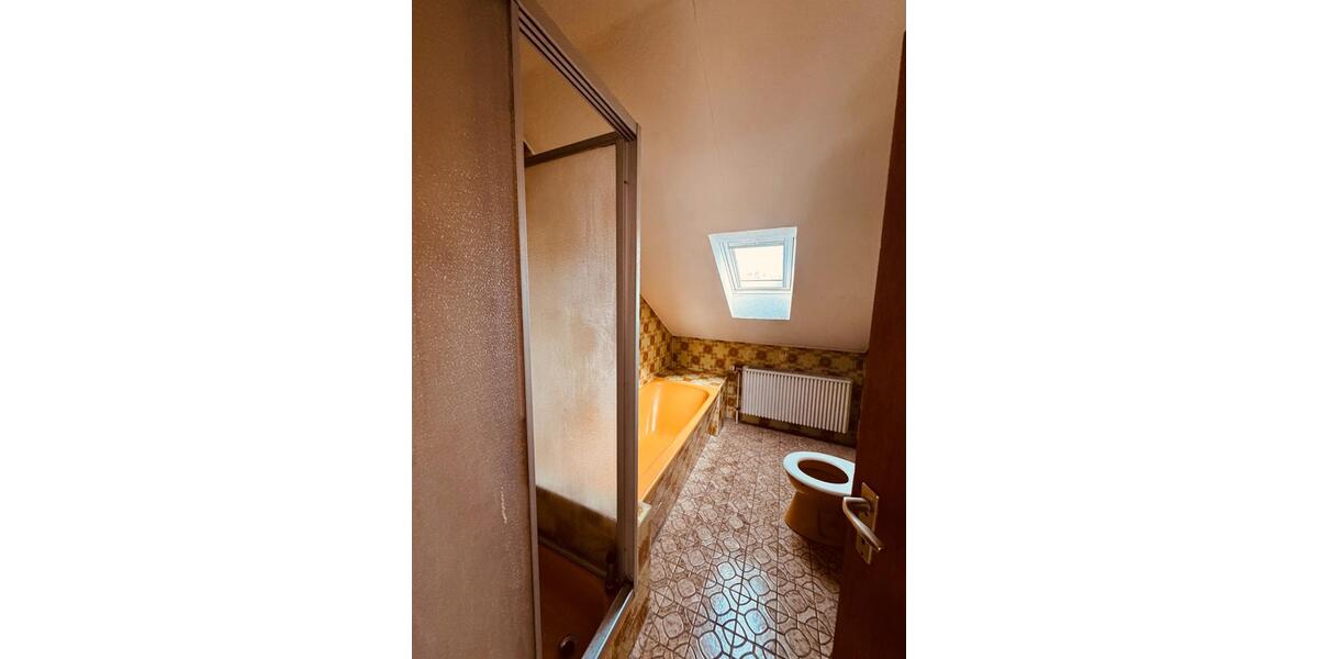 Einfamilienhaus Büdingen - 8 Zimmer, 178 m&sup2;, 395.000&euro; | Angebot:26612295