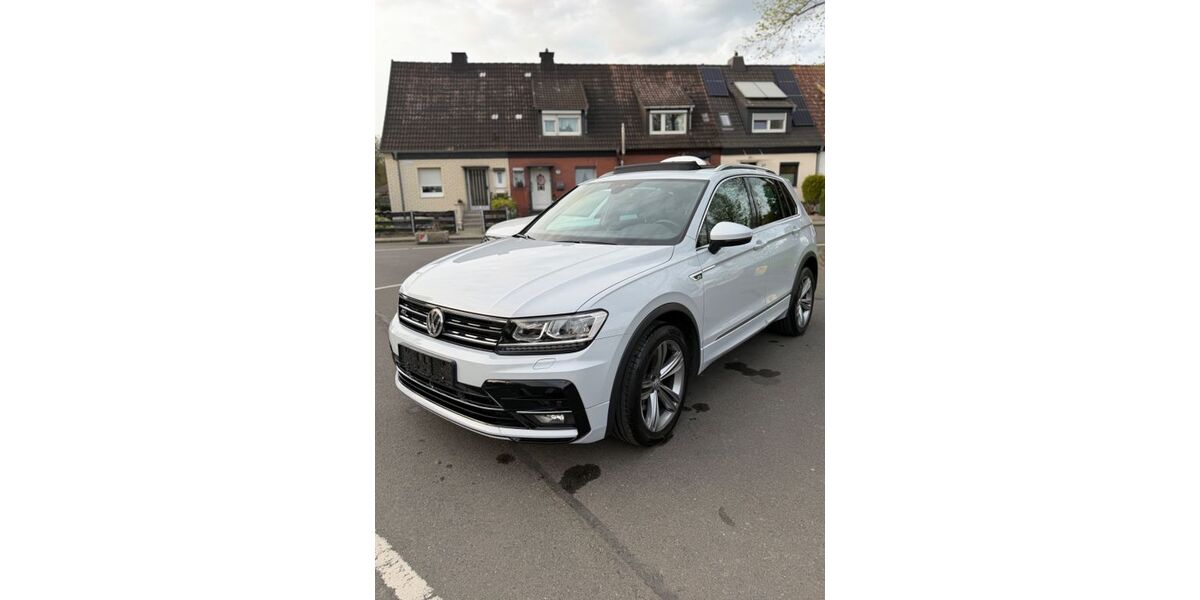 VW Tiguan 64.000 km 31.990 &euro; Minden 32429