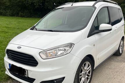 Ford Tourneo Courier 87.000 km 9.450 € Neubeuern 83115