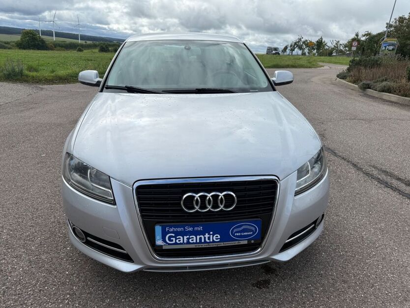 Audi A3 178.000 km 4.800 € Essingen 73457