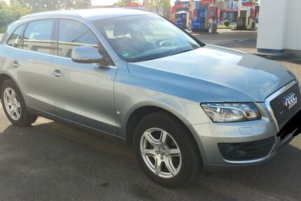 Audi Q5 120.000 km 9.900 &euro; Velbert 42549