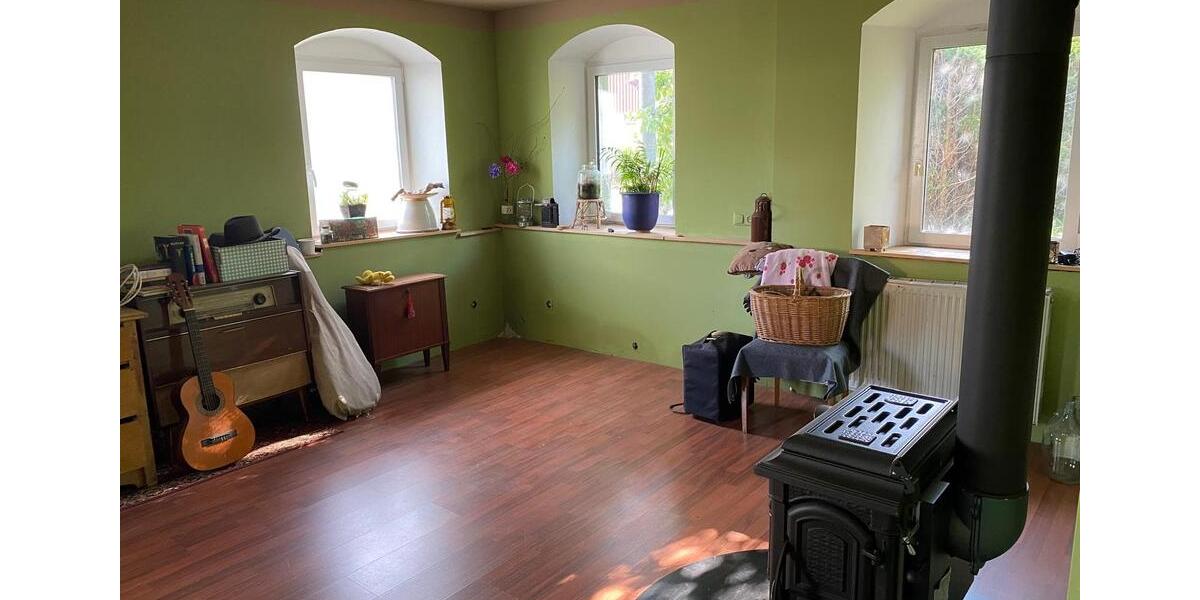 Einfamilienhaus Großröhrsdorf - 6 Zimmer, 140 m&sup2;, 160.000&euro; | Angebot:25523323