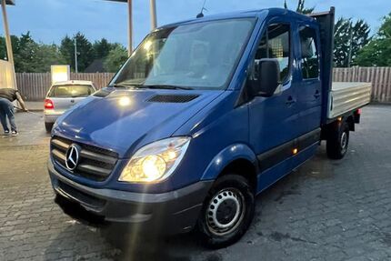 Mercedes-Benz Sprinter 219.000 km 9.750 &euro; Leverkusen 51377