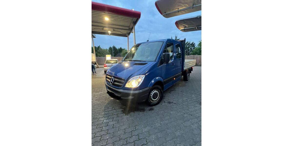 Mercedes-Benz Sprinter 219.000 km 9.750 &euro; Leverkusen 51377