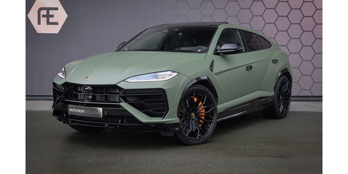 Lamborghini Urus 2.600 km 349.800 &euro; Rosmalen 