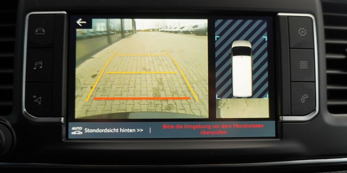Fiat Scudo MultiCab L2 145 / Sitzheizung + Navi 48.952 km 26.775 &euro; Münchenbernsdorf 07589