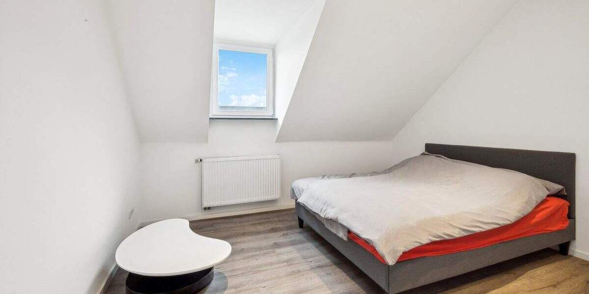 Etagenwohnung Mönchengladbach Stadtmitte - 2 Zimmer, 43 m&sup2;, 109.000&euro; | Angebot:24667452