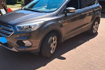 Ford Kuga 103.000 km 14.900 &euro; Affalterbach 71563
