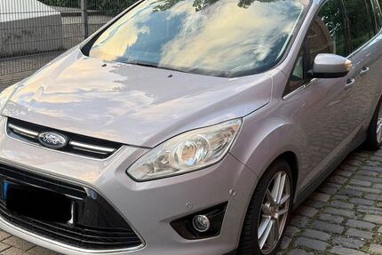 Ford Grand C-Max 166.000 km 4.750 &euro; Essen 45327