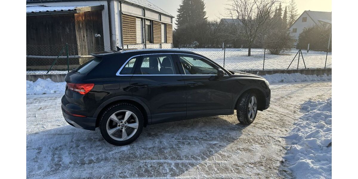 Audi Q3 41.000 km 26.900 &euro; Leinburg 91227