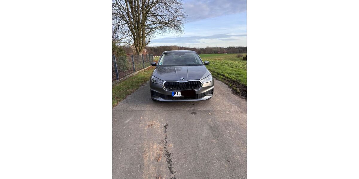 Skoda Fabia 33.000 km 16.250 &euro; Bielefeld 33739