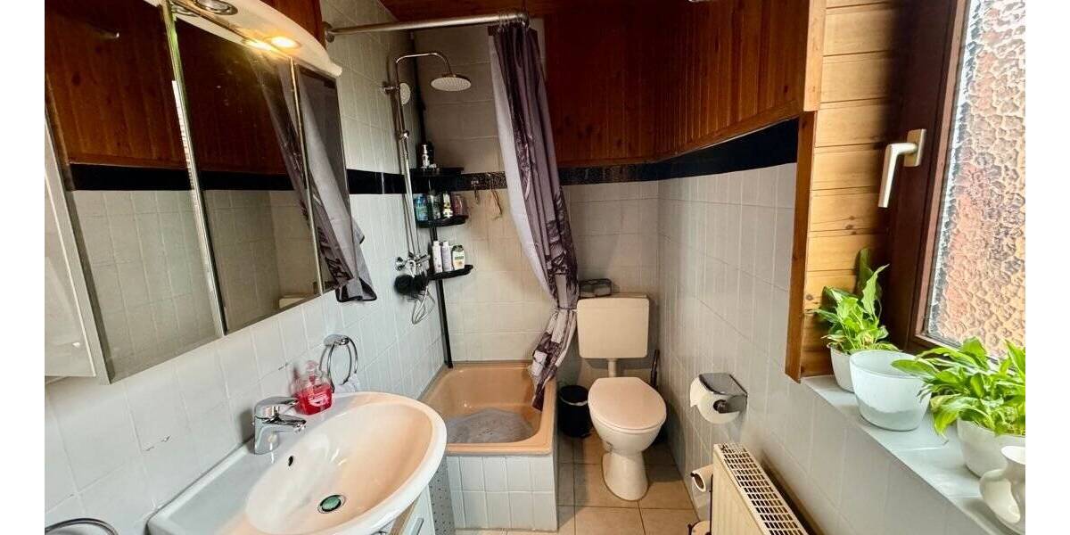 Einfamilienhaus Wesselburen - 4 Zimmer, 85 m&sup2;, 179.000&euro; | Angebot:25742099