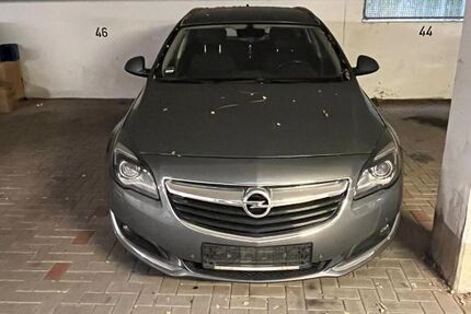 Opel Insignia 195.000 km 6.250 € Regensburg 93055