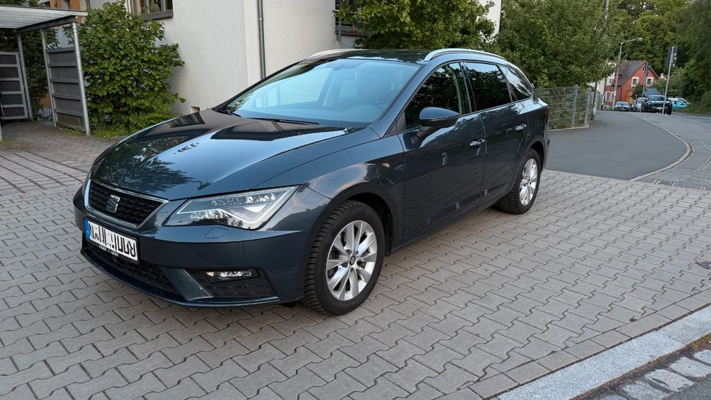 Seat Leon 150.000 km 9.990 &euro; Nürnberg 90453